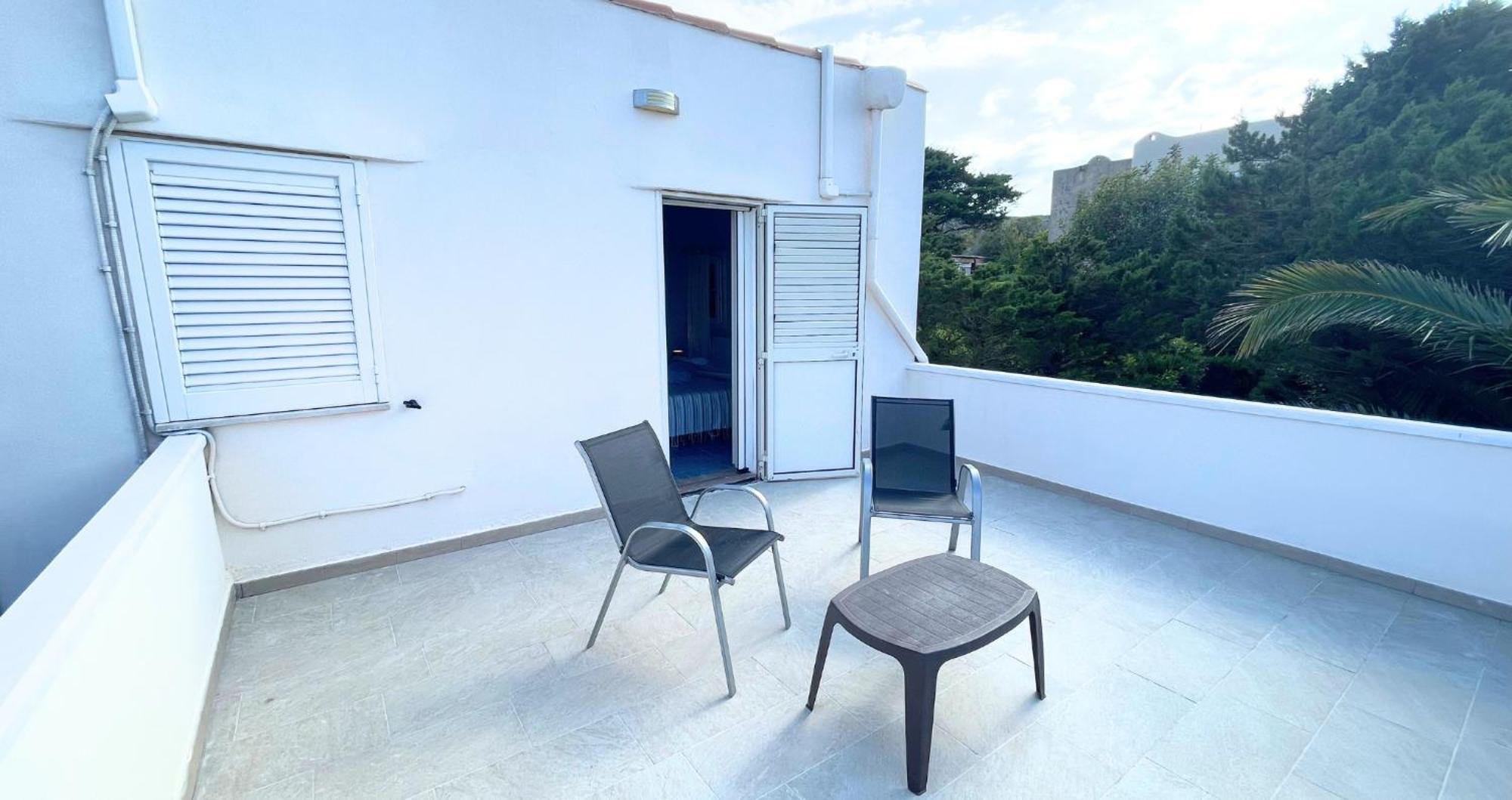 Panorama Sul Mare Villa Стинтино Екстериор снимка